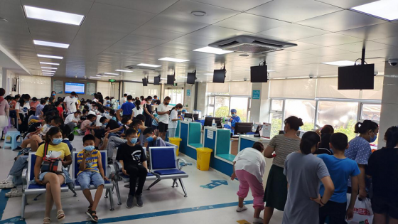 皇塘镇关工委积极参与学生新冠病毒疫苗接种工作